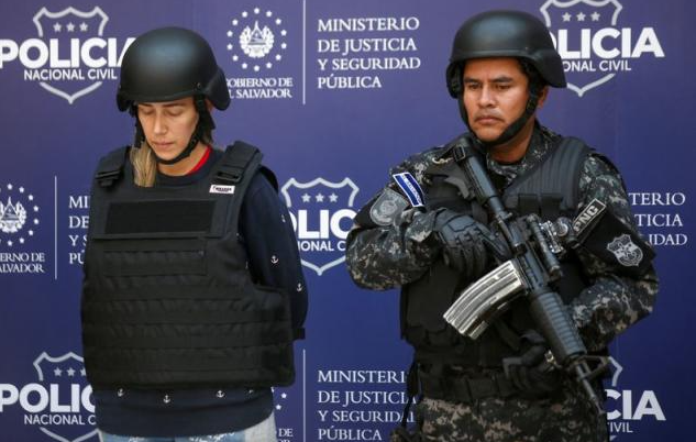 Detenida en El Salvador colombiana vinculada con el asesinato de fiscal Pecci