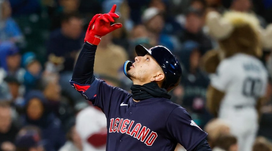Andrés Giménez la botó en derrota de Cleveland