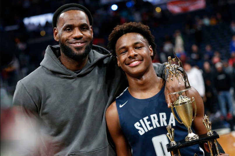 Hijo de LeBron James sufrió un paro cardíaco mientras entrenaba