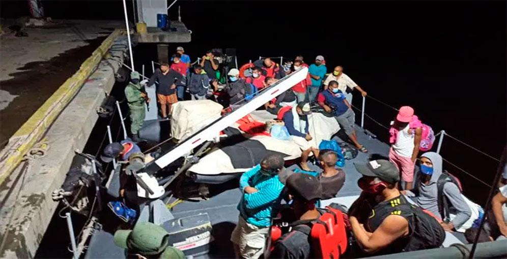 Detienen a 22 migrantes venezolanos en playa del sur de Trinidad y Tobago
