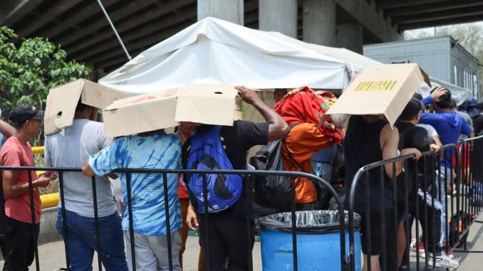 Al menos 39.000 venezolanos han solicitado refugio en México desde 2019