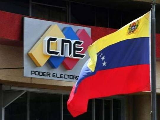 Página web del CNE se encuentra operativa, informó rector Conrado Pérez