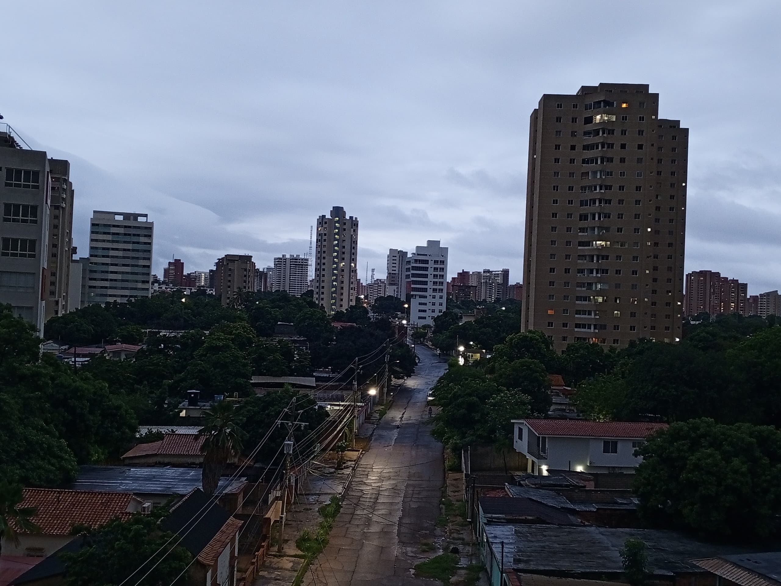 Anuncian lluvias o chubascos hacia el Lago de Maracaibo y otras zonas del país este sábado 08-Mar