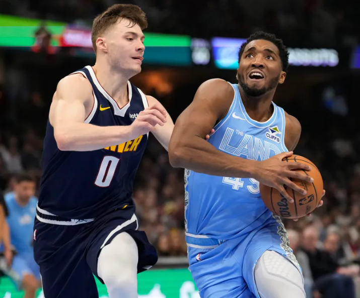 Cavaliers se alza con la victoria ante Nuggets y continúa imparable