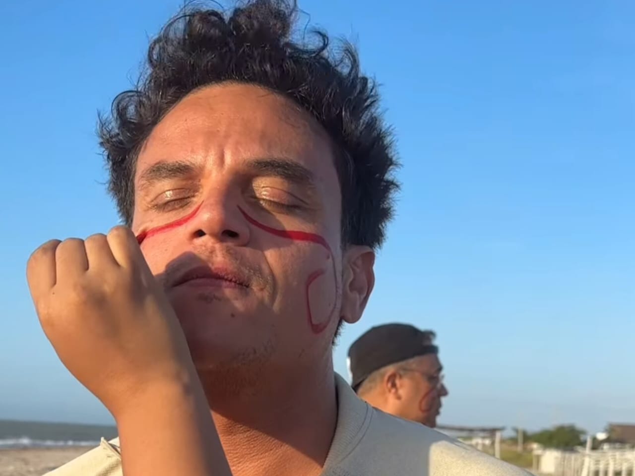 Silvestre Dangond sigue disfrutando su estadía en La Guajira colombiana