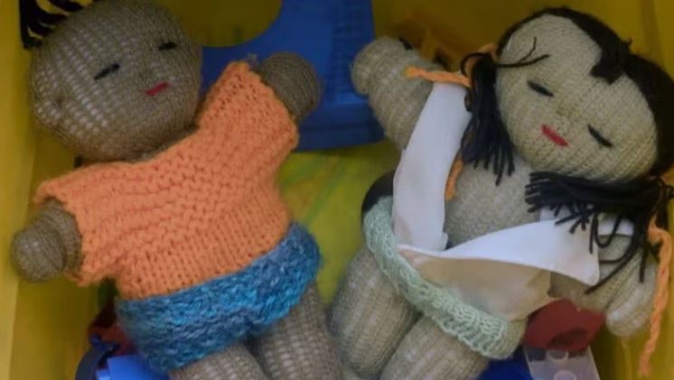 Violencia contra las niñas y los niños