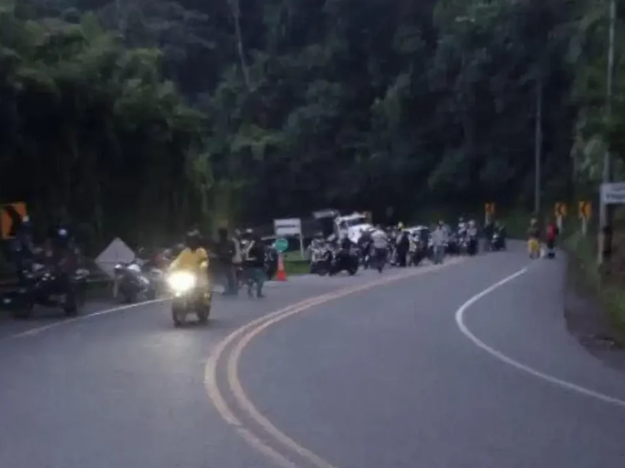 Identifican a madre y sus dos hijas venezolanas fallecidas en el accidente vial en Medellín
