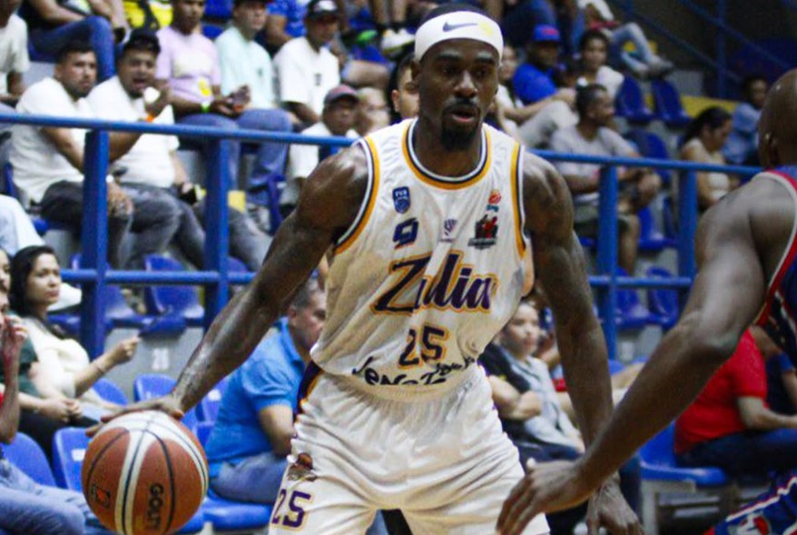 Brillantes triunfa ante Toros en el primero de serie en Maracay