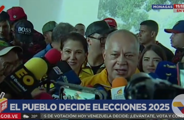 Diosdado Cabello tras ejercer su voto: 