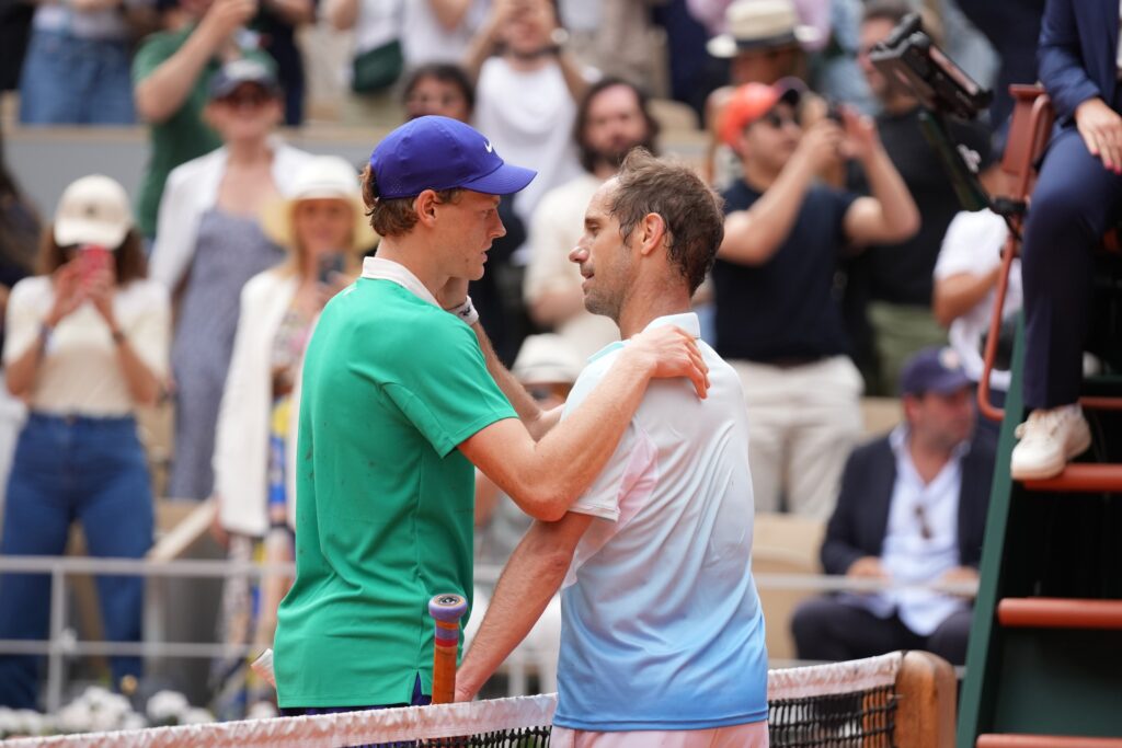Jannik Sinner despide a Richard Gasquet en su adiós al tenis profesional