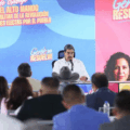 Nicolás Maduro llama a Petro a unir esfuerzos para 