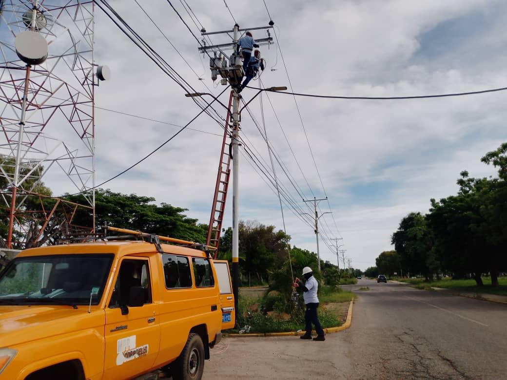 Más de 12 mil usuarios beneficiados por mejoras eléctricas en los municipios Miranda, Santa Rita y Cabimas