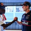 Nico Williams comparte con Max Verstappen previo al GP de España