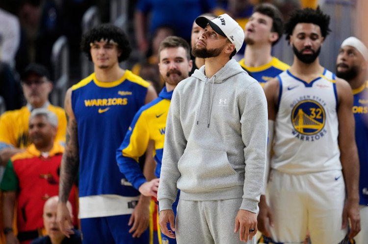 Steph Curry avanza en su proceso de recuperación