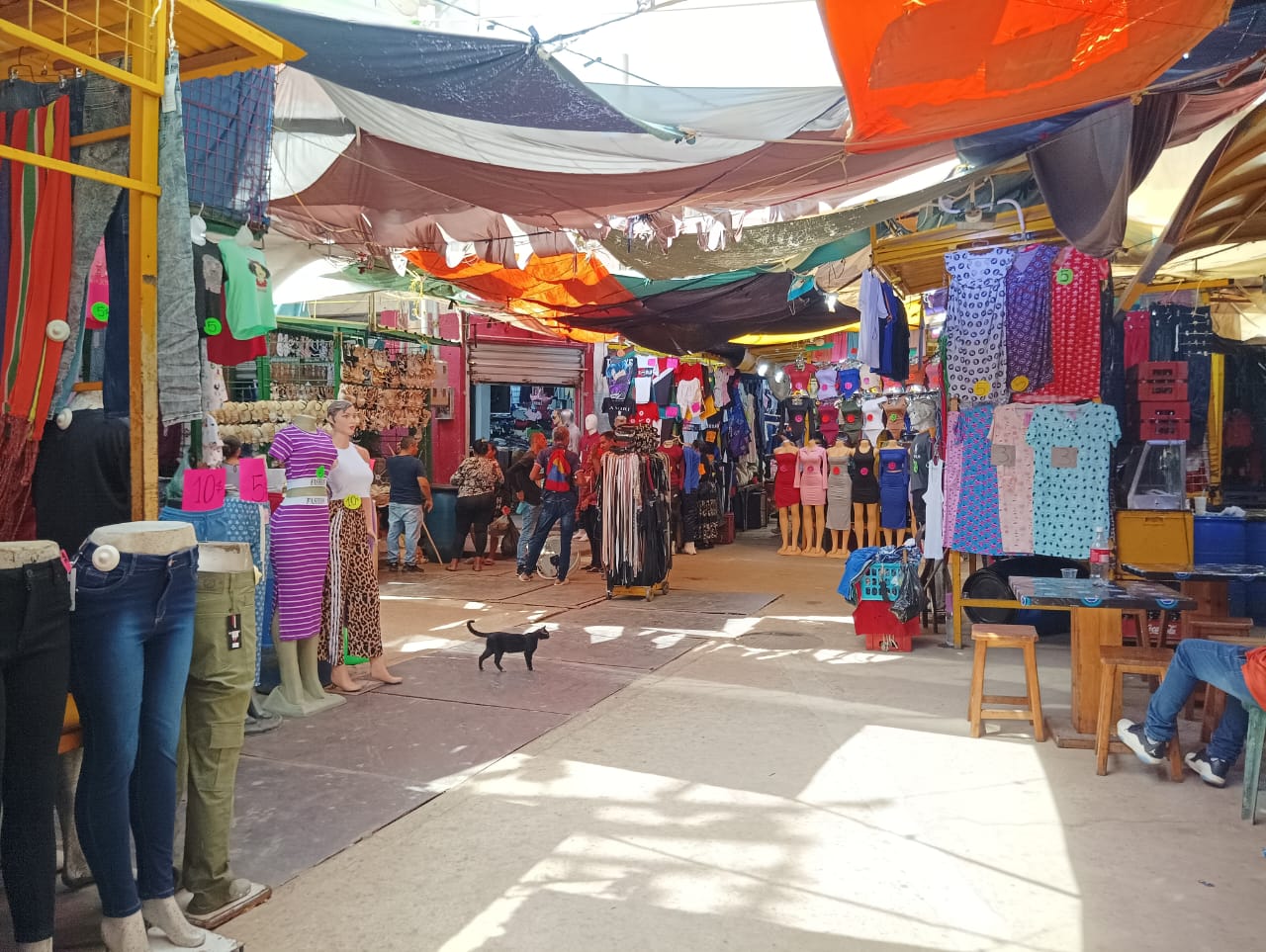 En el centro se respiró hoy: Inflación y soledad