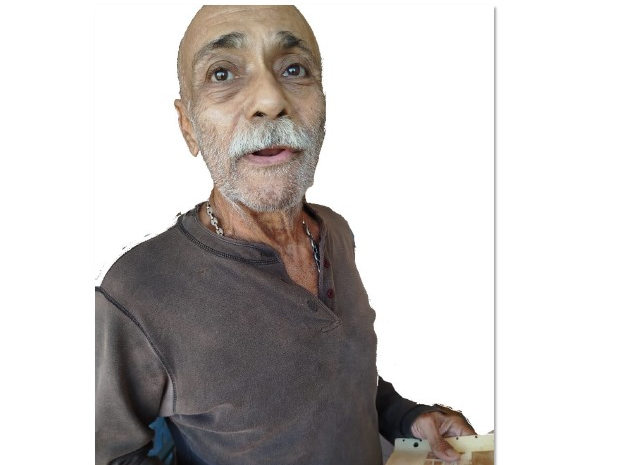 Buscan a Néstor Velasco, de 70 años, desaparecido desde el martes en el Saladillo