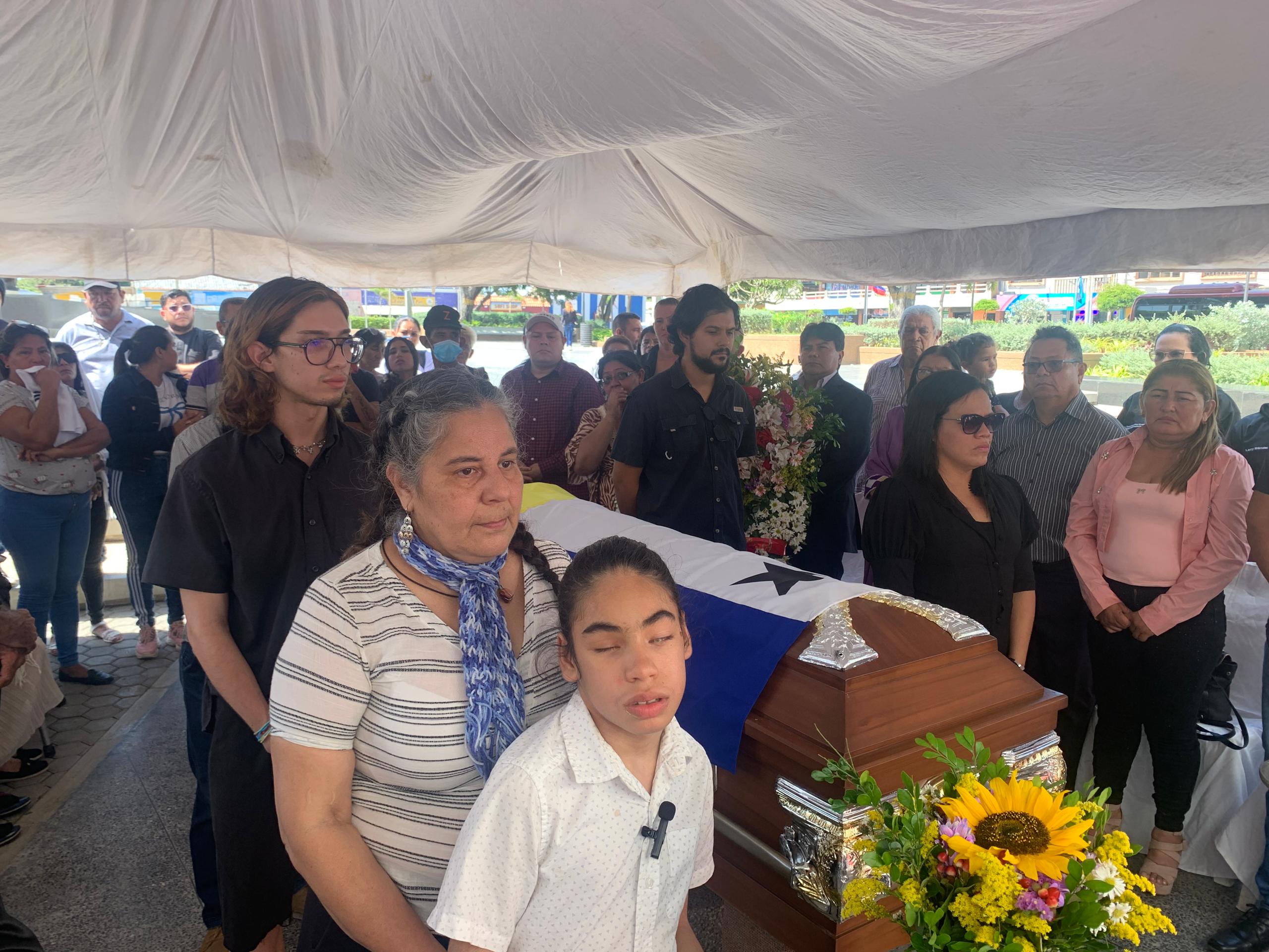 San Rafael de El Moján despidió a su eximio artista Leonel Muñoz