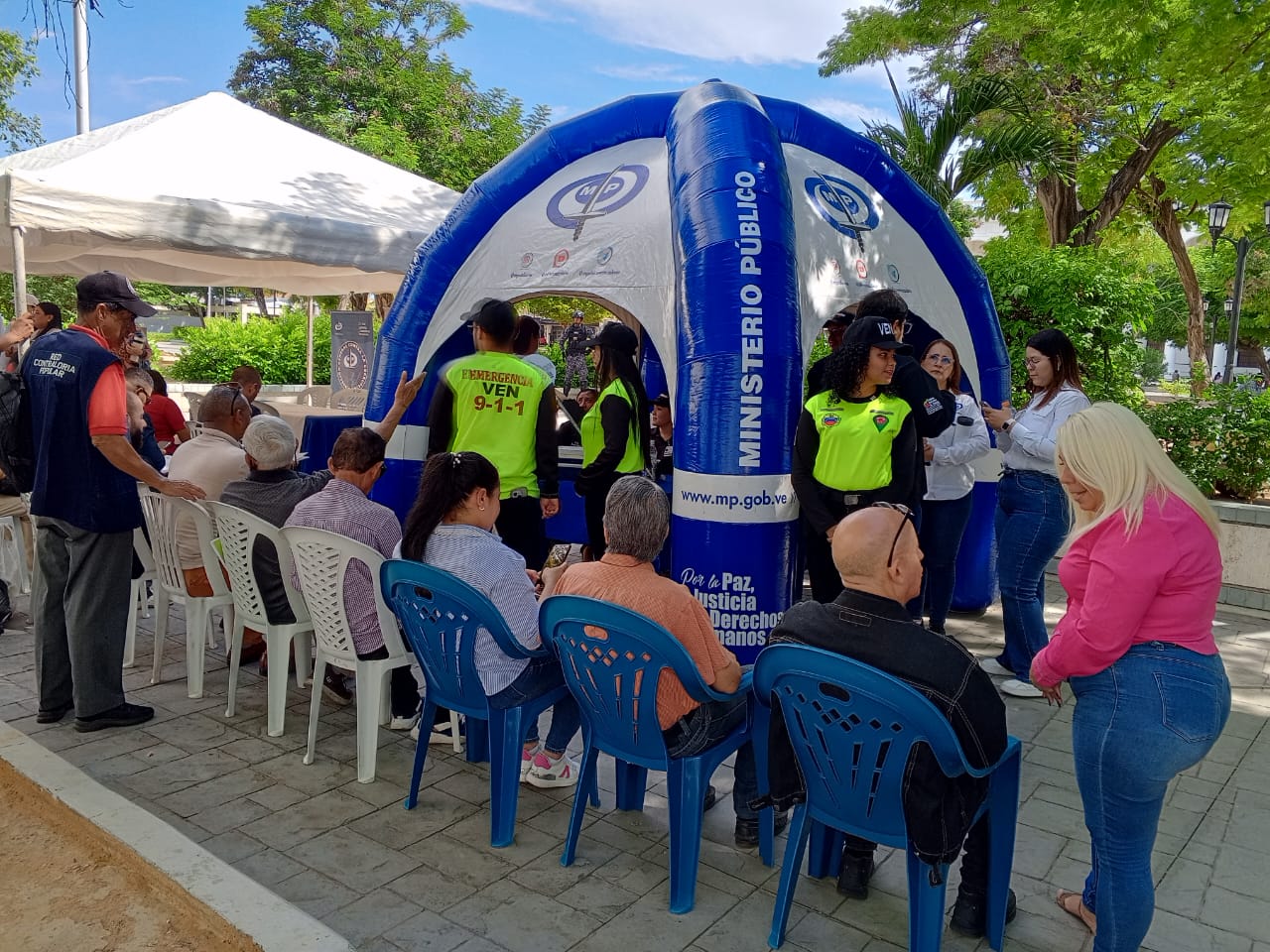 Ministerio Público realizó jornada social en la Plaza Bolívar de Maracaibo