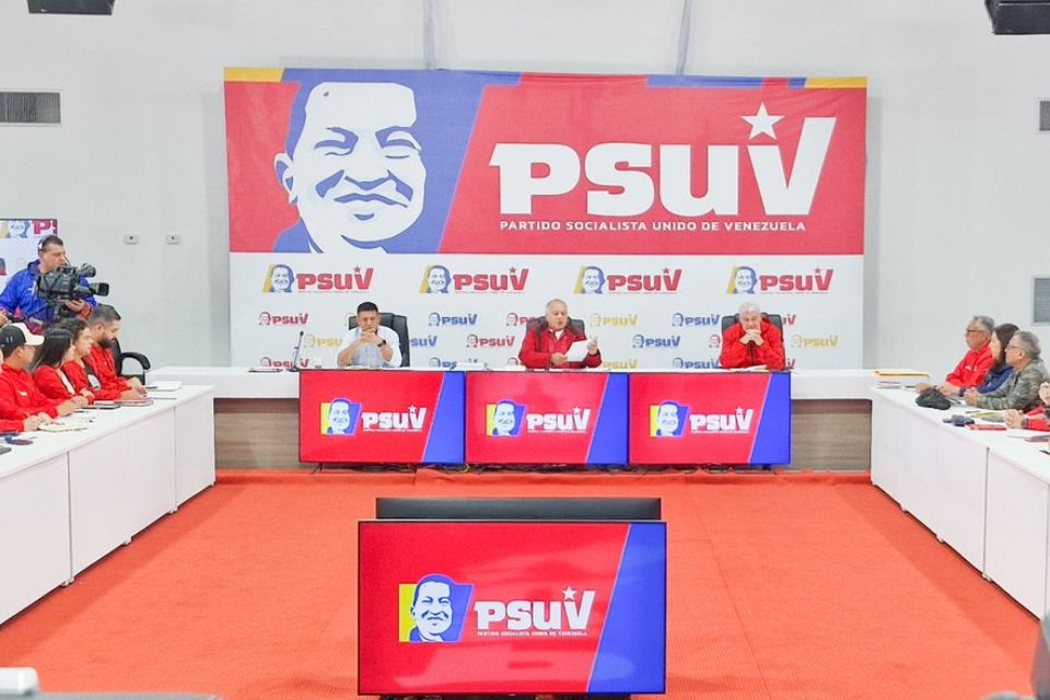 Psuv publicará este lunes en su página web los candidatos que participarán en las elecciones por las alcaldías