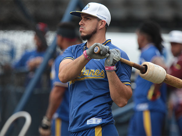 Águilas y Magallanes intercambian varias piezas con miras a la próxima temporada de la LVBP