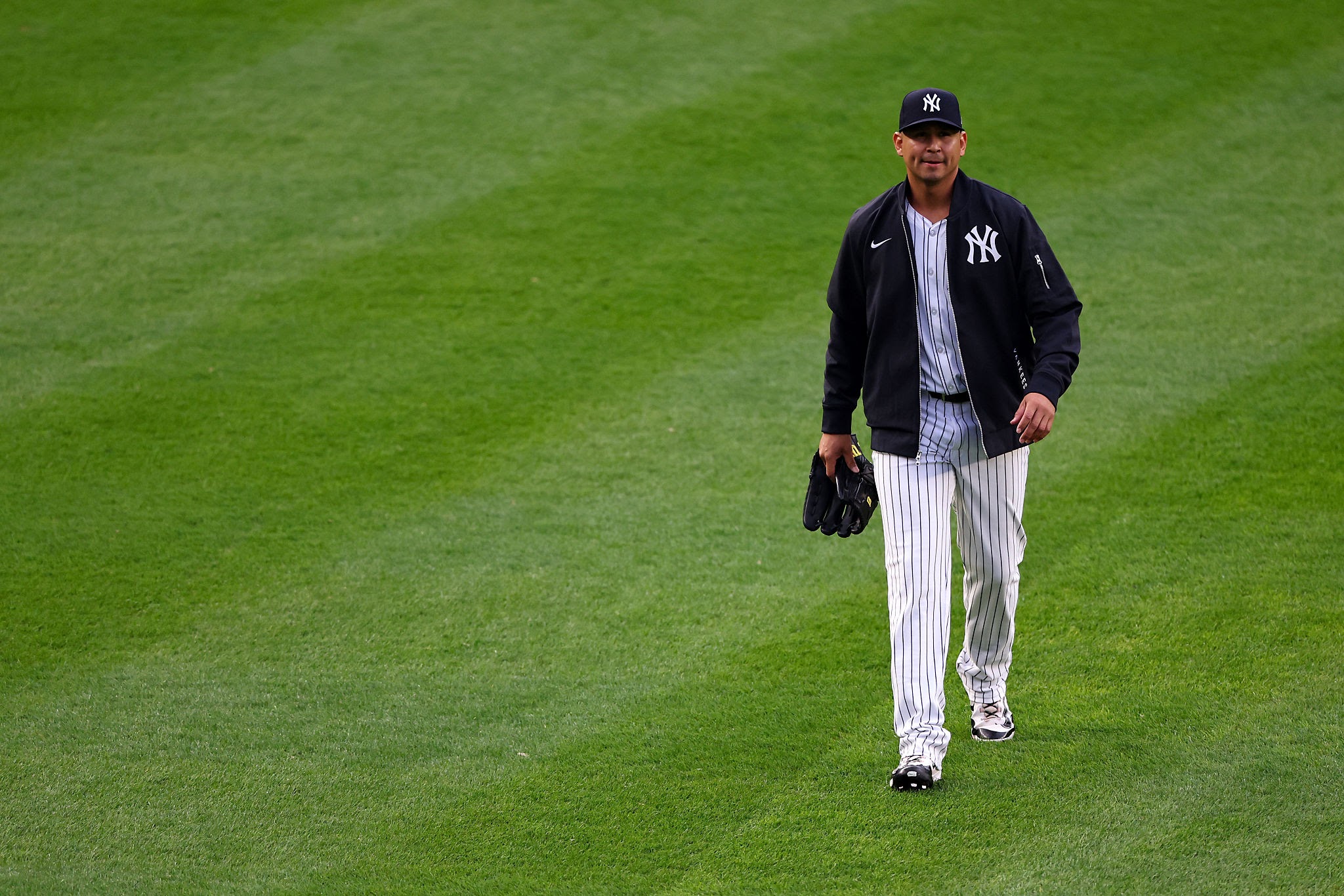 Carlos Carrasco vuelve a las Grandes Ligas con los Yankees