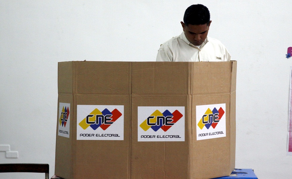 La importancia crucial de votar por alcaldes y concejales, el gobierno más cercano al ciudadano (por Orlando Medina)