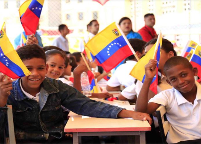 Conozca los nuevos ajustes con los que arranca el año escolar 2025-2026