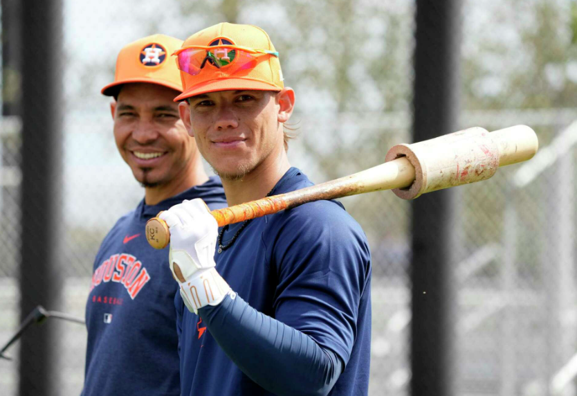 El zuliano Kenedy Corona sube a las Grandes Ligas con los Astros de Houston