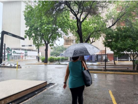 Onda Tropical 19 entró al país y podría traer fuertes precipitaciones en algunos estados: Incluyendo al Zulia