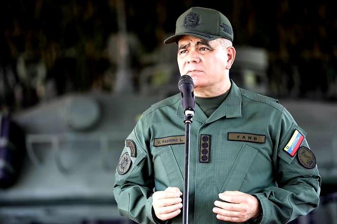 "Asedio de EEUU busca rompimiento interno y vamos a luchar si ustedes ponen un pie en Venezuela": GJ Padrino López