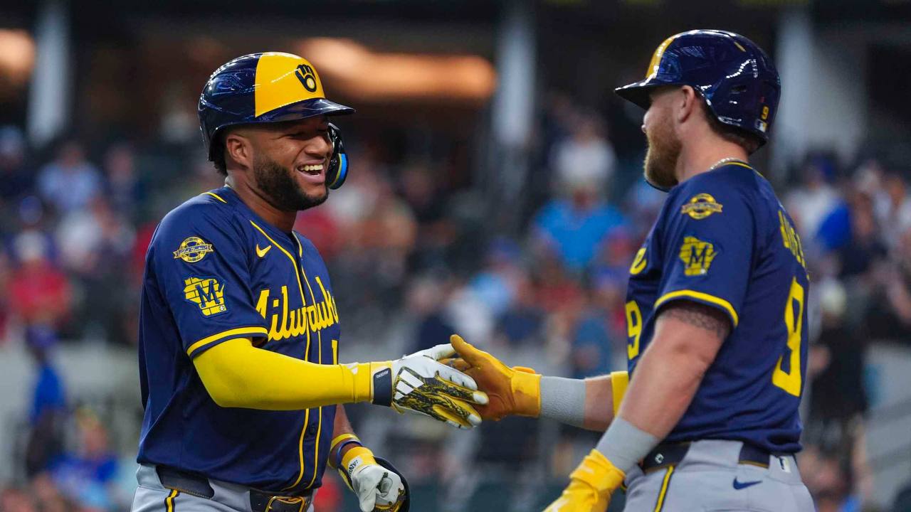Jackson Chourio conectó su cuadrangular 20 de la actual temporada