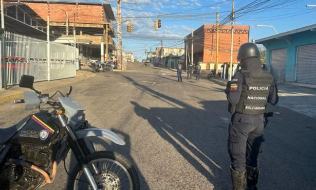 A balazos y granadas atacaron una vivienda en Maracaibo