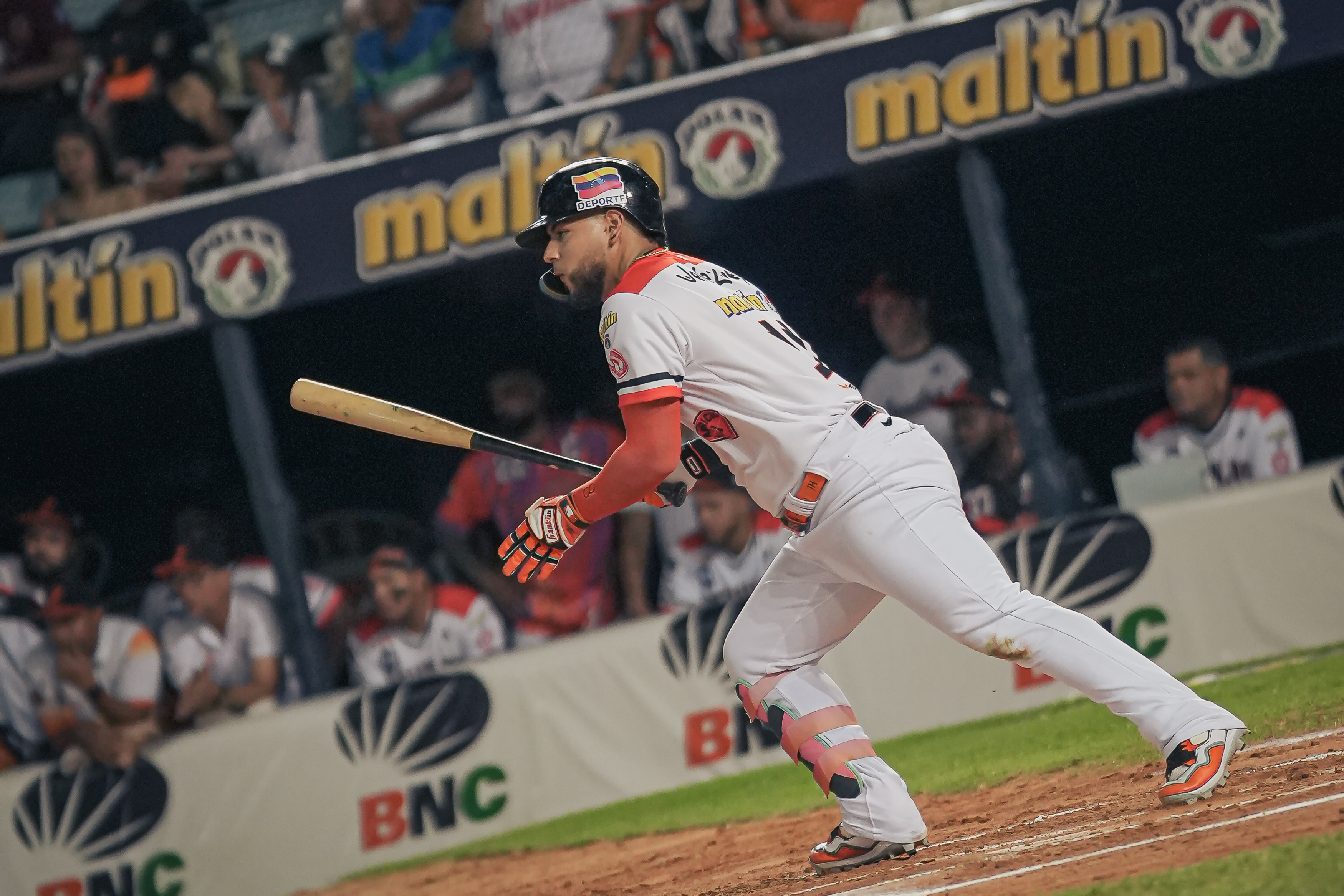 Águilas y Tigres definen cierre de serie en Maracaibo