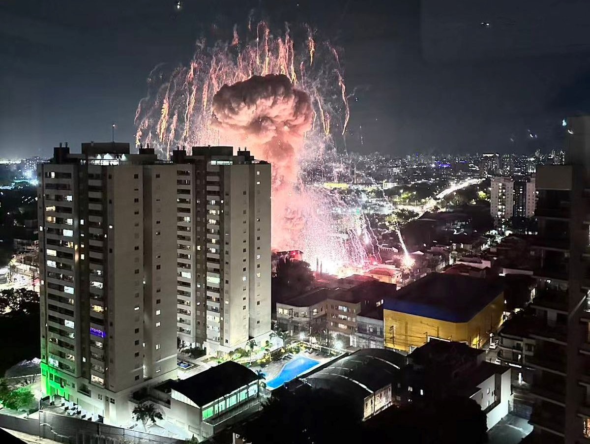 Un muerto y al menos 10 heridos dejó explosión en almacén de fuegos artificiales en Sao Paulo, Brasil