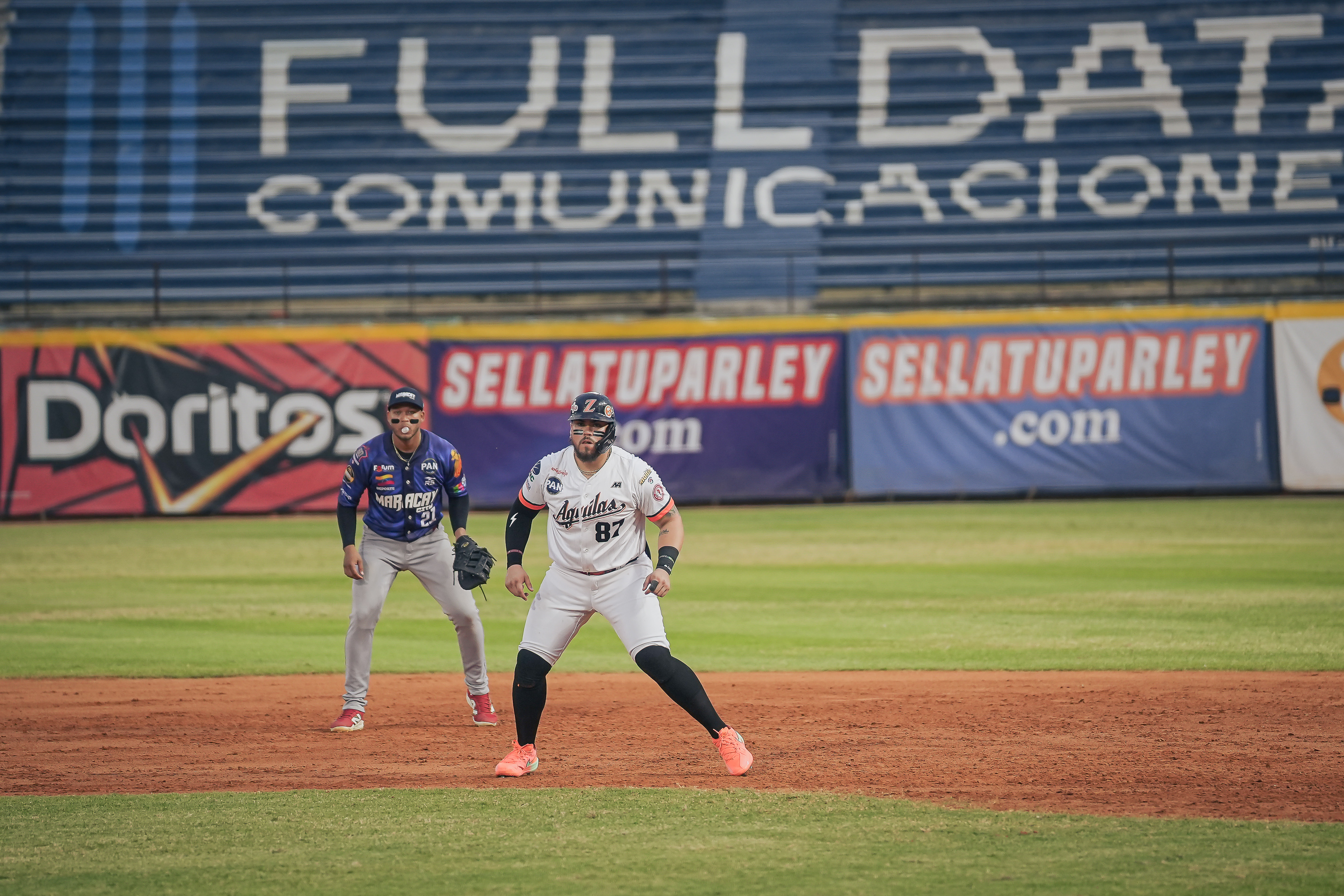 Águilas deja en el terreno a Tigres y extiende su buena racha