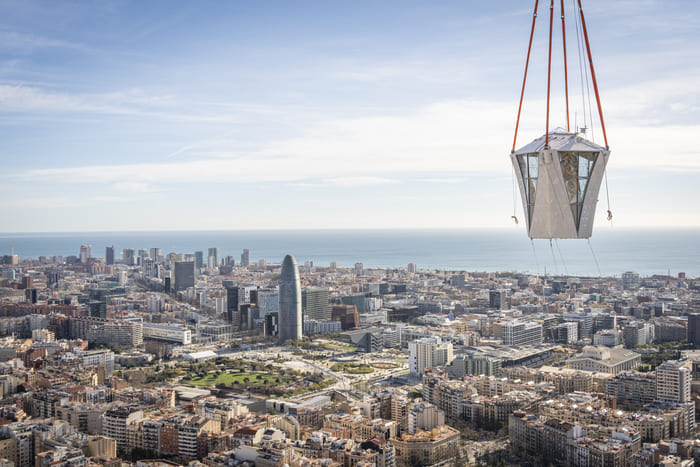 La Sagrada Familia alcanza su cúspide: la Torre de Jesucristo ya corona el cielo de Barcelona