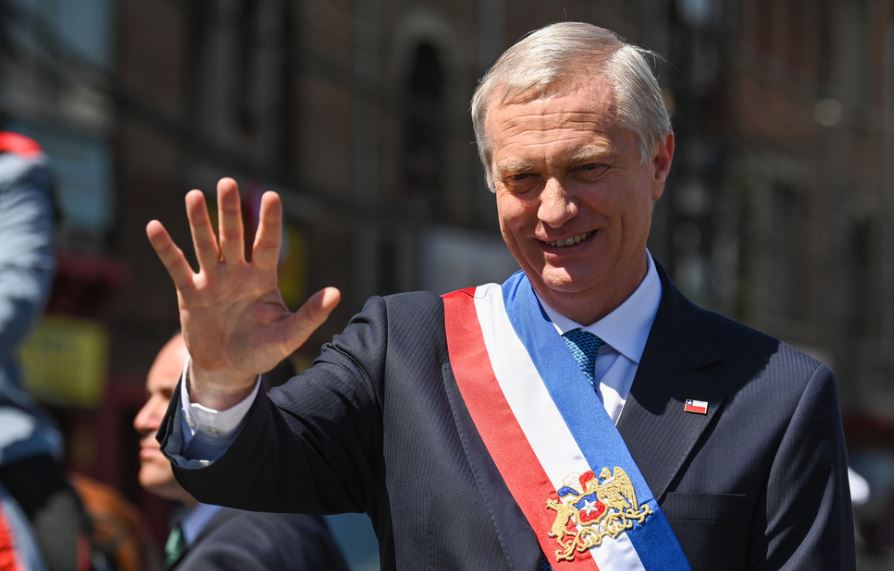Kast pone en marcha su muro en la frontera norte de Chile