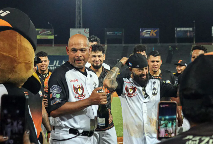 Lipso Nava duda en su continuidad con las Águilas del Zulia