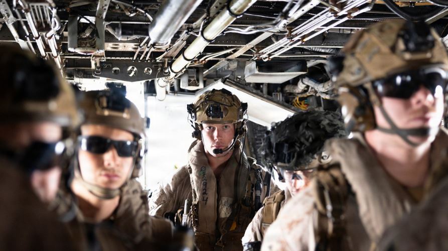 Miles de paracaidistas del Ejército de EEUU llegan a Oriente Medio: Reuters