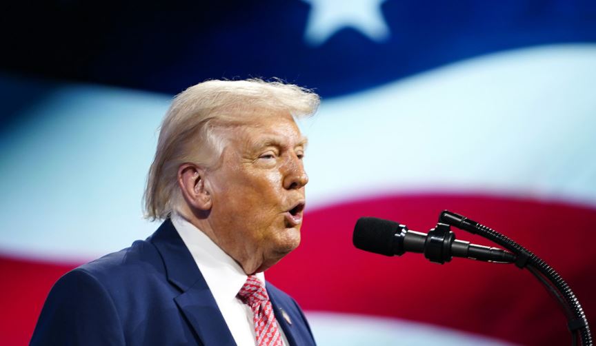 Trump amenaza con destruir instalaciones energéticas de Irán
