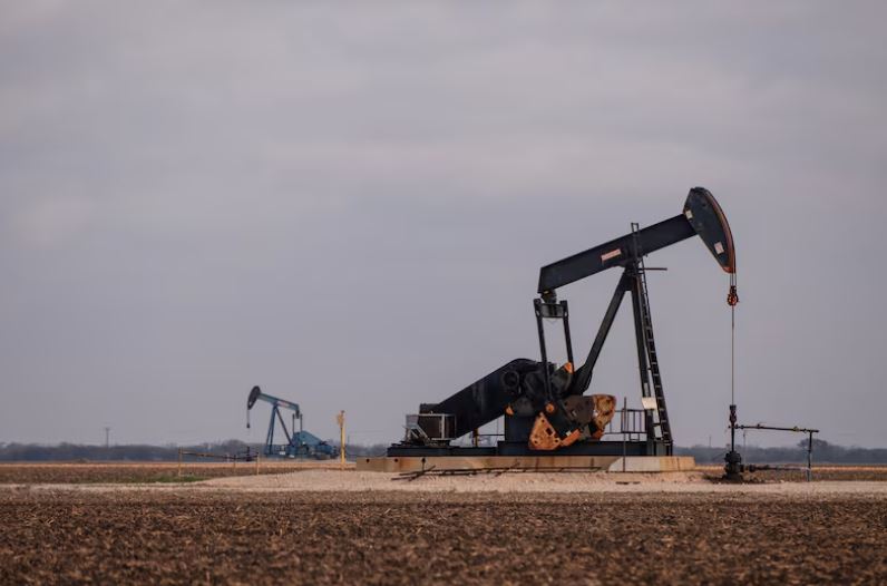 El precio del petróleo supera los 100 dólares ante la incertidumbre del alto el fuego en Irán