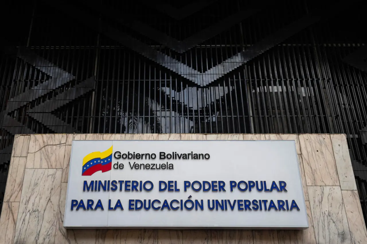 Ministerio de Educación Universitaria asegura que no ha recibido quejas formales por impago del Bono de Responsabilidad Académica