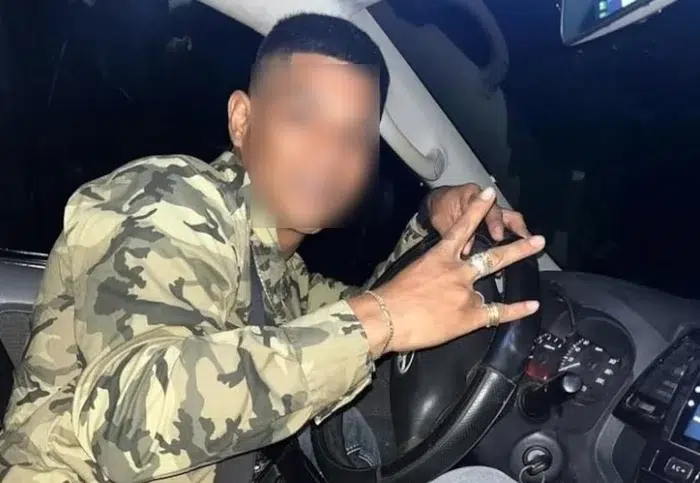 Reaparece alias “Naín” en redes sociales realizando control ilegal en La Guajira