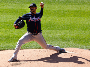 Martín Pérez maniató a los Mets y firmó su tercera victoria consecutiva con Bravos
