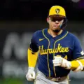 William Contreras sacudió su jonrón 90 en las Mayores y persigue a Wilson Ramos