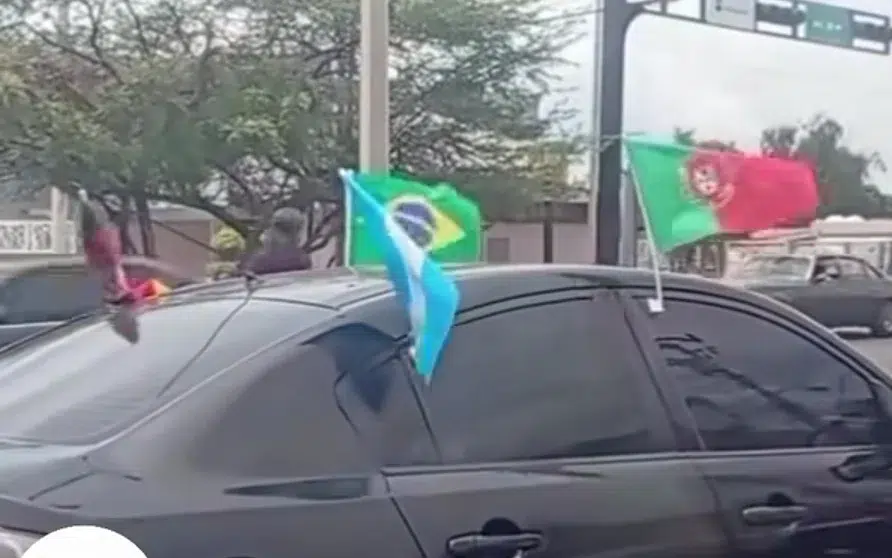 El «multiverso futbolero» de un conductor maracucho se volvió viral