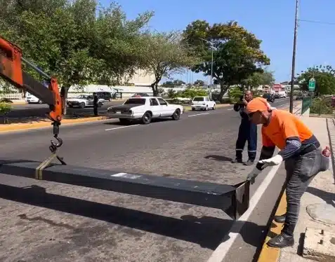 Avanzan trabajos para la instalación de nuevo paso peatonal entre el C.C Galerías Mall y la Urb. Los Olivos