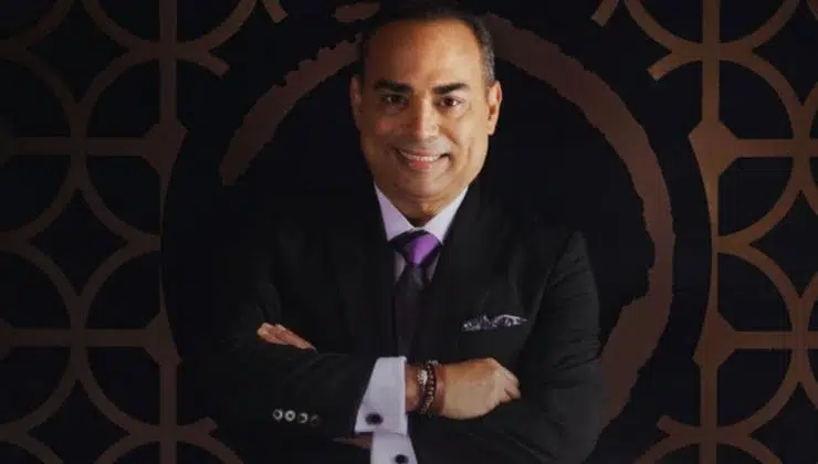 Pa’ celebrar el Día del Padre: Gilberto Santa Rosa lanza el tema «consejo de un abuelo» junto a su nieto