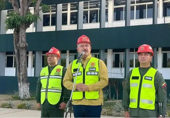 Zulia envía segundo contingente con 450 efectivos para labores de rescate y seguridad en Caracas y La Guaira