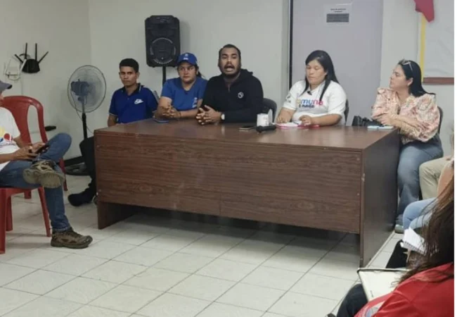 Dirección de Comunas inició despliegue en las 18 parroquias de Maracaibo